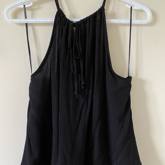Black w/lace halter tank top - Picture 2 of 5